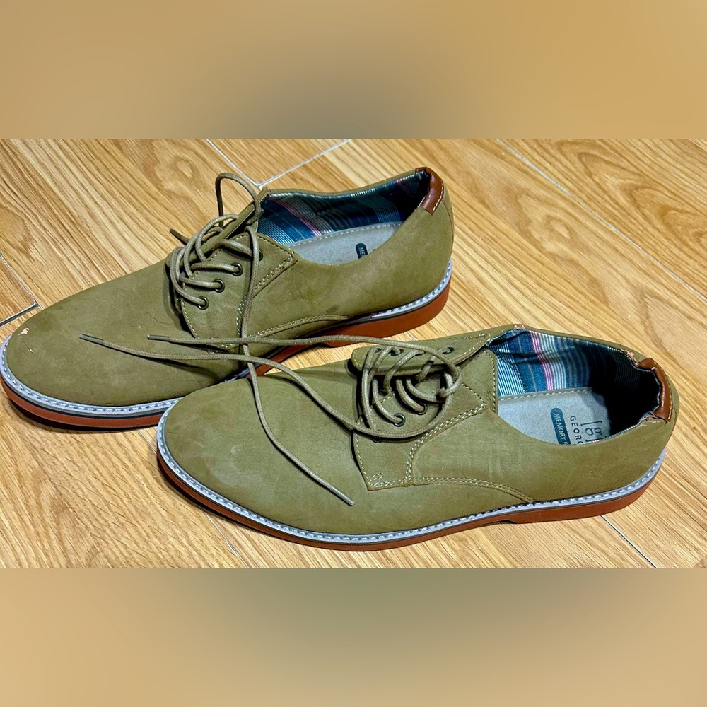 3/20:: Men’s 11 tan neutral dress shoes